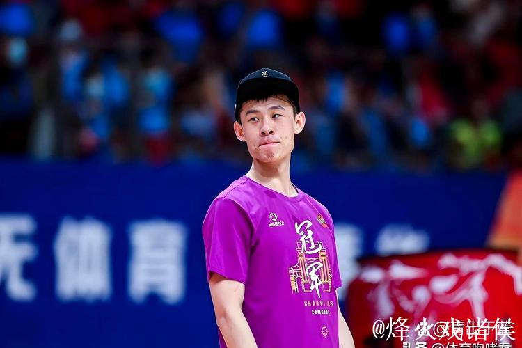 王岚钦主场首秀砍下19分,力助辽宁迎来赛季主场首胜! 王岚钦主场首秀砍下19分,力助辽宁迎来赛季主场首胜!